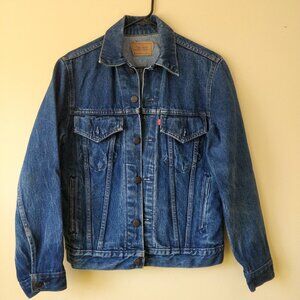 Men's Vintage Blue Denim Levi's Jacket Size 38 or Medium Made in Canada